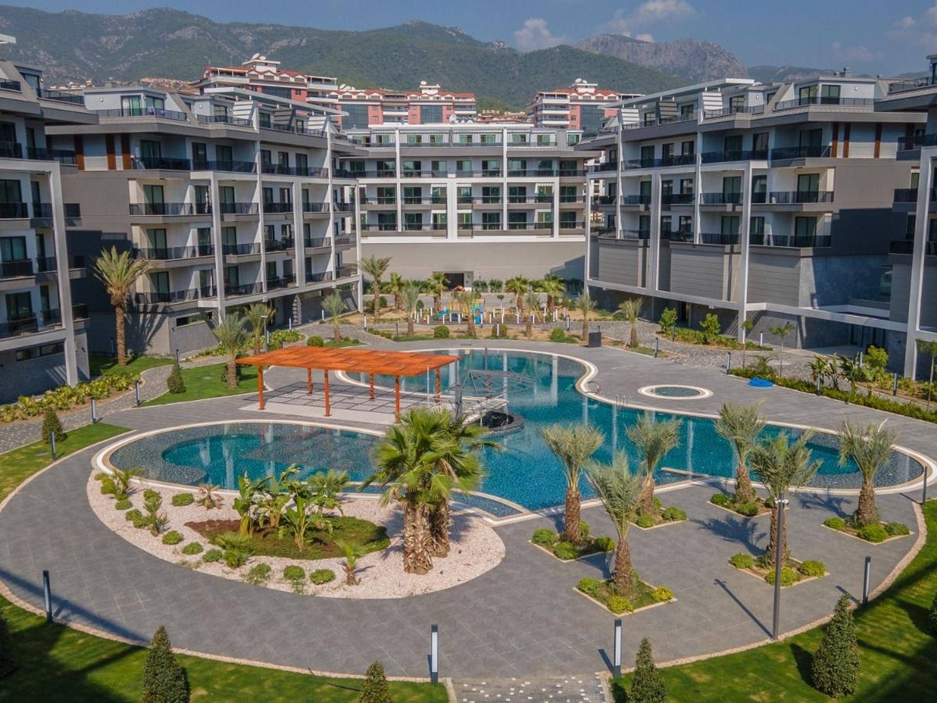 1 Bedroom Resale Apartment in Oba, Alanya