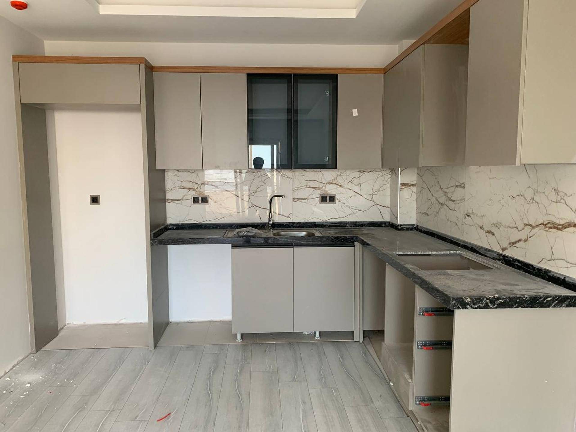 1 bedroom apartment for sale in high-rise complex in Erdemli