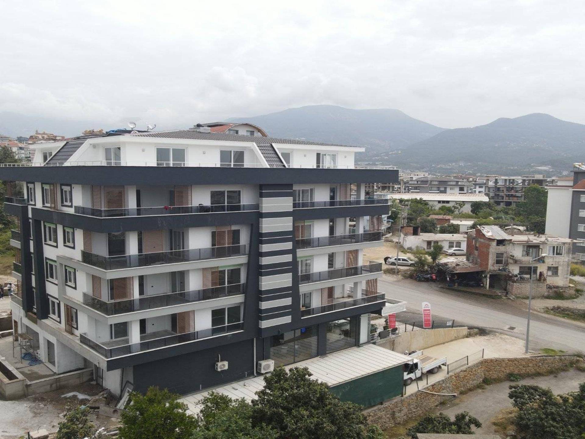 Stylish Large Apartments in Beautiful Area of Oba, Alanya