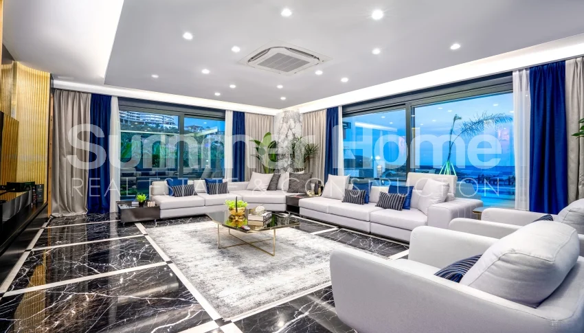 Amazing Villa with Beautiful Views and Perfect Location in Alanya Interior - 11