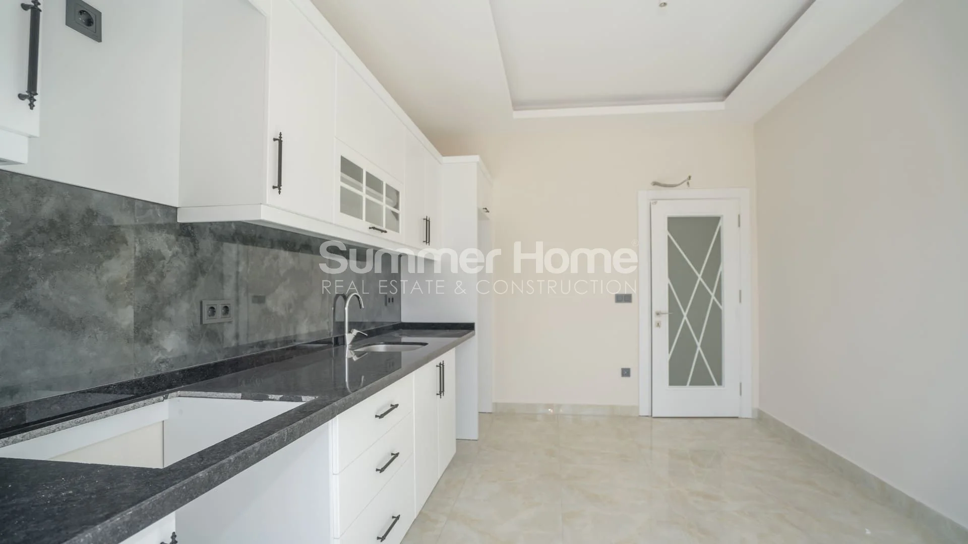 Beautiful Apartments For Sale in Mahmutlar, Alanya Interior - 25