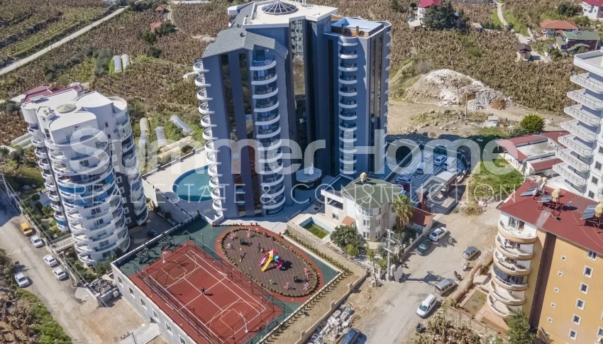 Spacious apartments for sale in rapid growing area, Mahmutlar