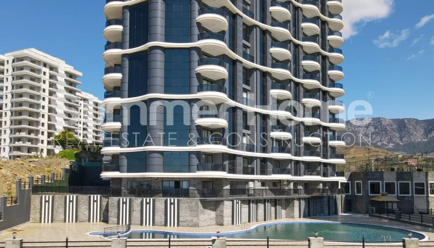 Spacious apartments for sale in rapid growing area, Mahmutlar