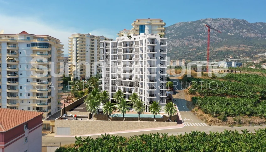 Complacent apartments for sale with sea view in Mahmutlar