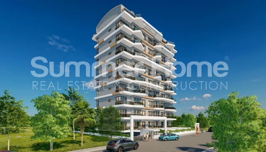 Lovely residence is located right near the center of Mahmut