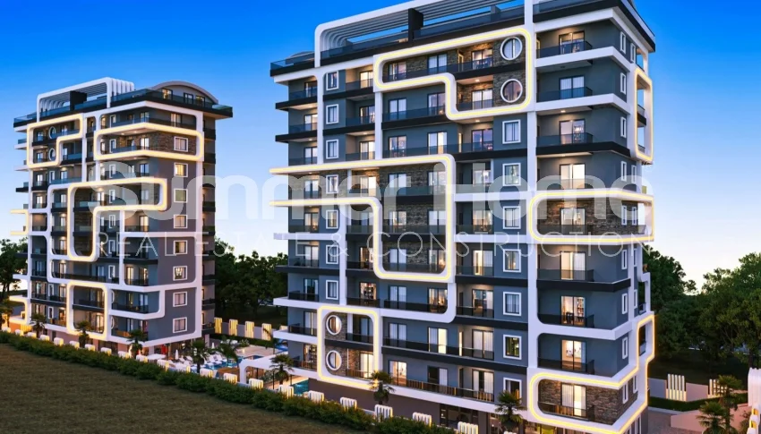 New Luxurious Apartments Near the Beach in Mahmutlar, Alanya