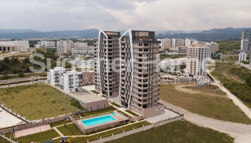 Apartamente të bollshme në vendndodhjen kryesore në Yenisehir, Mersin