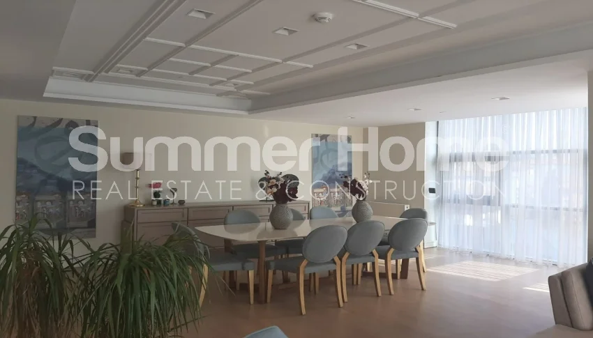 Spacious Apartments in a Prime Location in Kadikoy, Istanbul Interior - 2