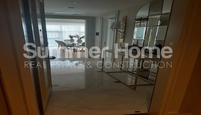 Spacious Apartments in a Prime Location in Kadikoy, Istanbul Interior - 4