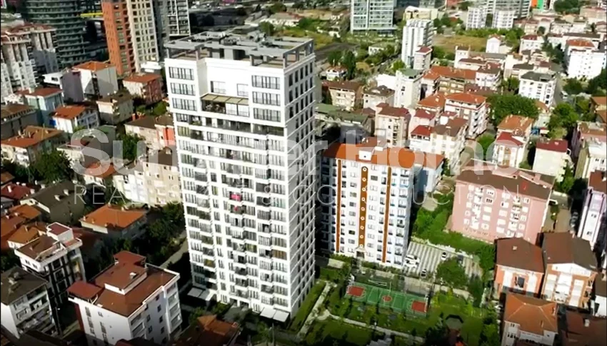 A towering single-block complex in Kartal, İstanbul