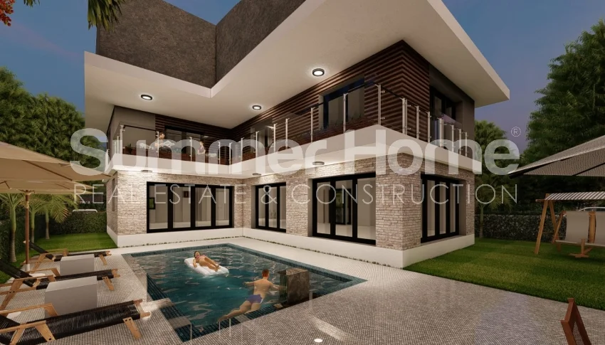 Huge luxurious villa for sale in Dosemealtı, Antalya