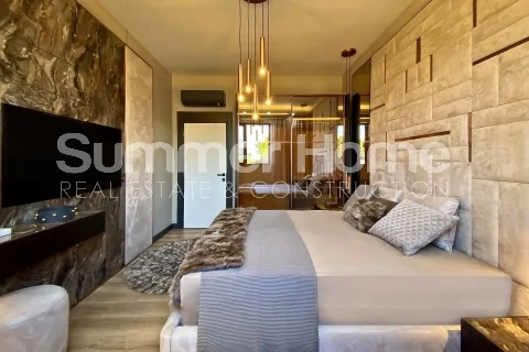 Spacious Apartments in Desirable Altinas Interior - 11