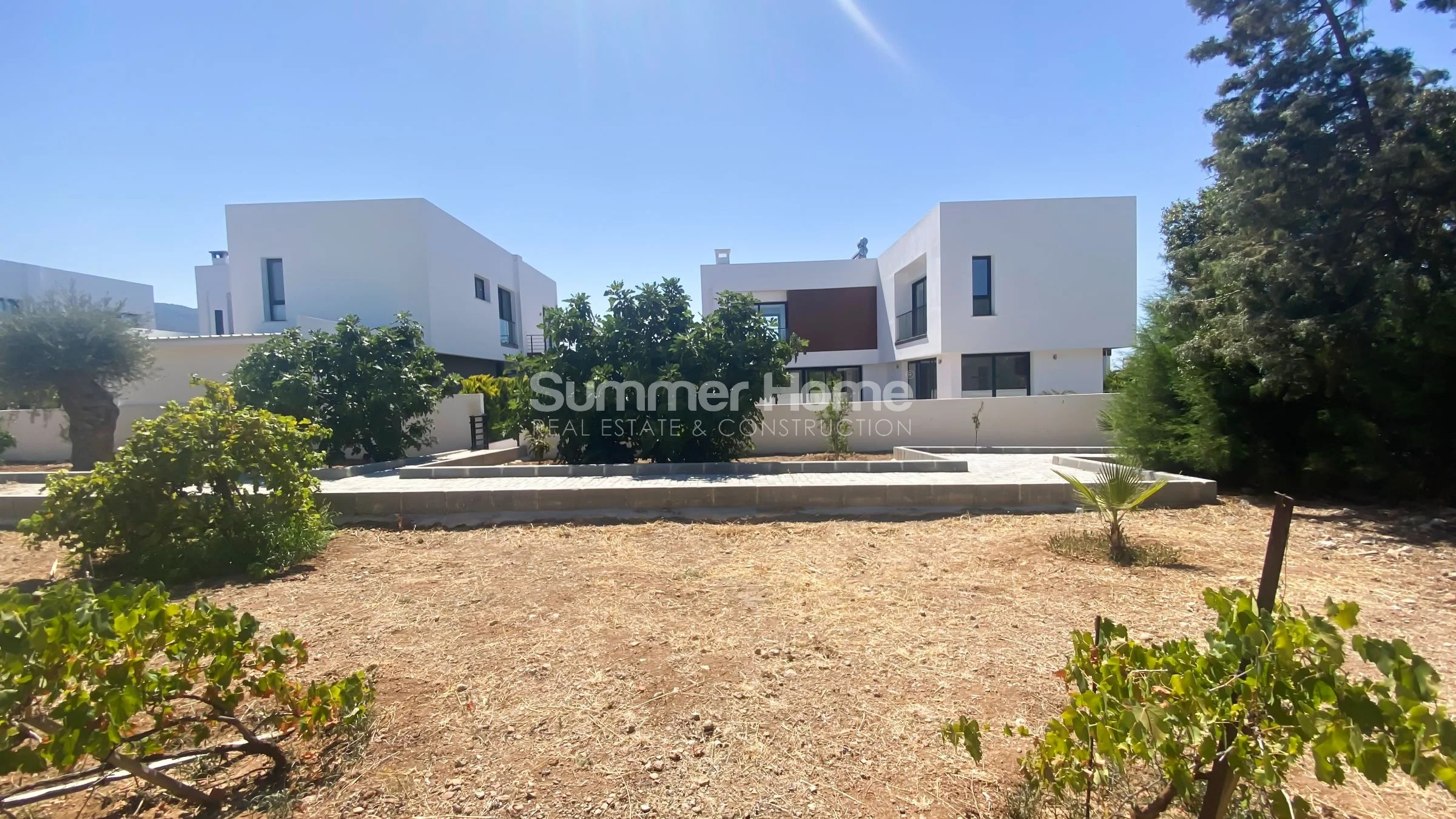 Recently completed well-located villas in Kyrenia, Cyprus Facilities - 24