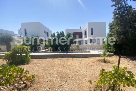 Recently completed well-located villas in Kyrenia, Cyprus Facilities - 24