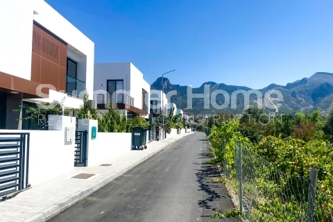 Recently completed well-located villas in Kyrenia, Cyprus General - 3