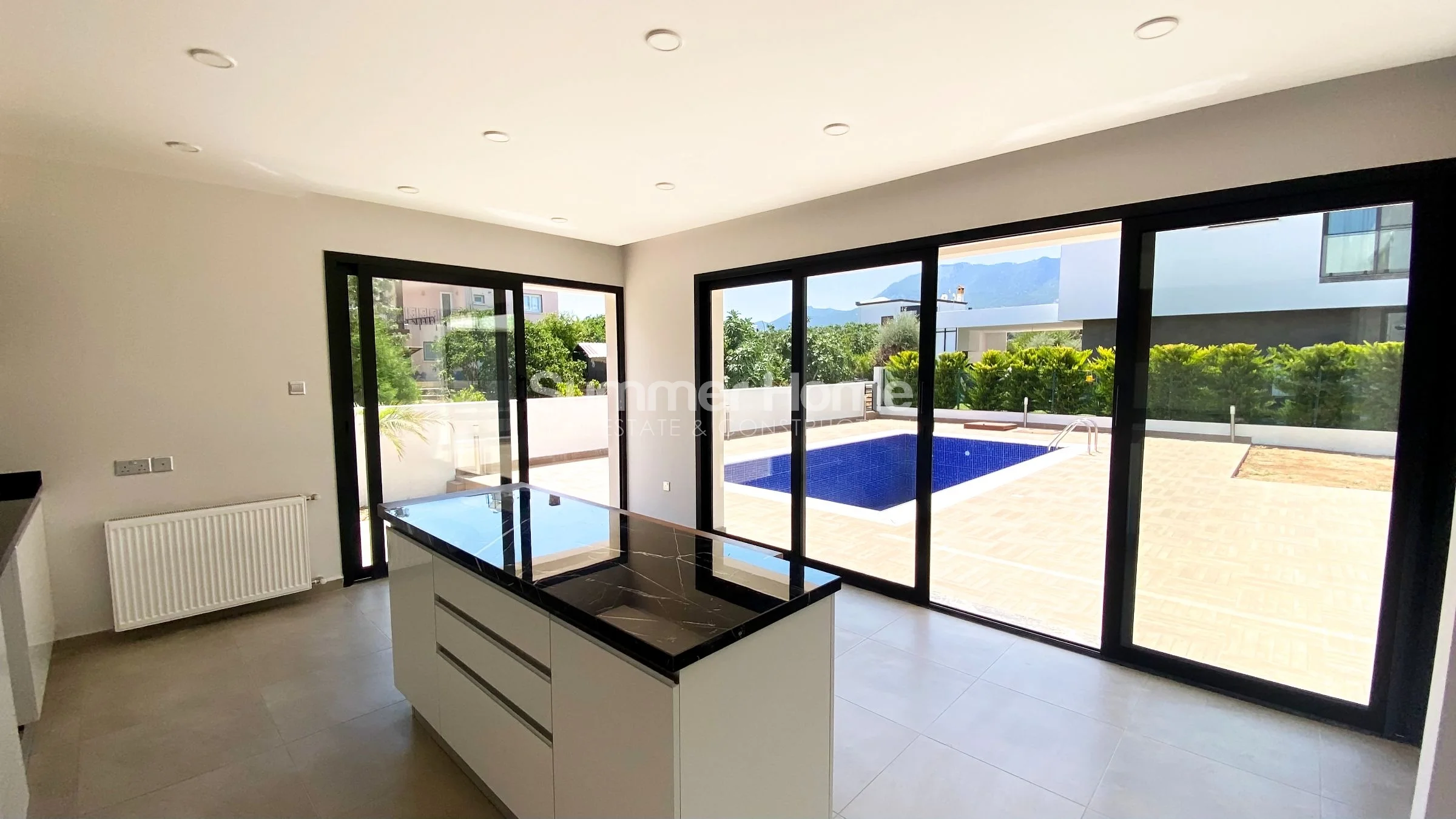 Recently completed well-located villas in Kyrenia, Cyprus Interior - 7