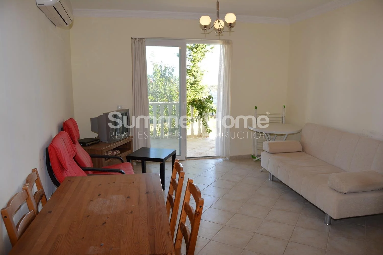 Fully furnished two-bedroom apartment in Tuzla, Bodrum Interior - 3