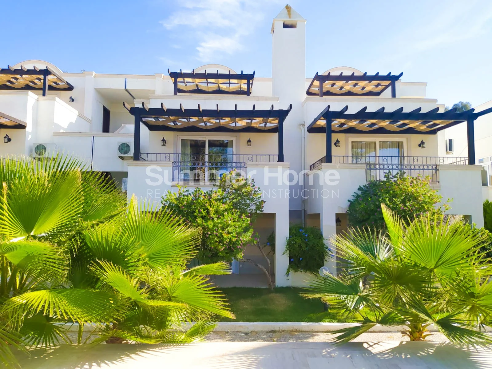 Apartments for sale by the seafront in Gumusluk, Bodrum general - 2