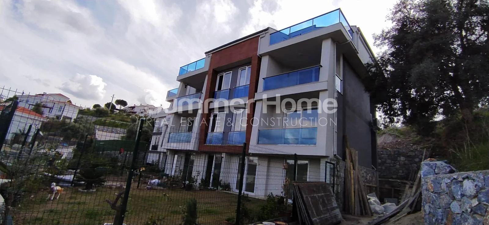 Two-bedroom duplex apartment offering sea view in Gulluk, Bodrum general - 1