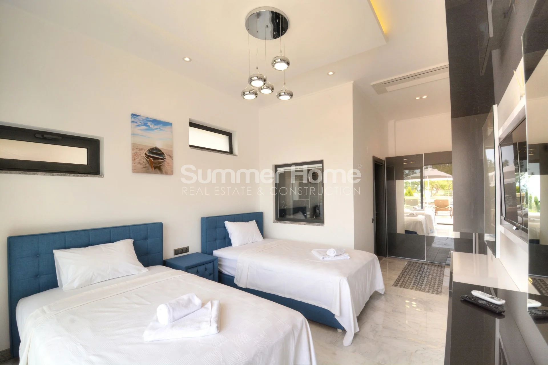 Three-bedroom spacious & luxurious villa in Kalkan Interior - 11