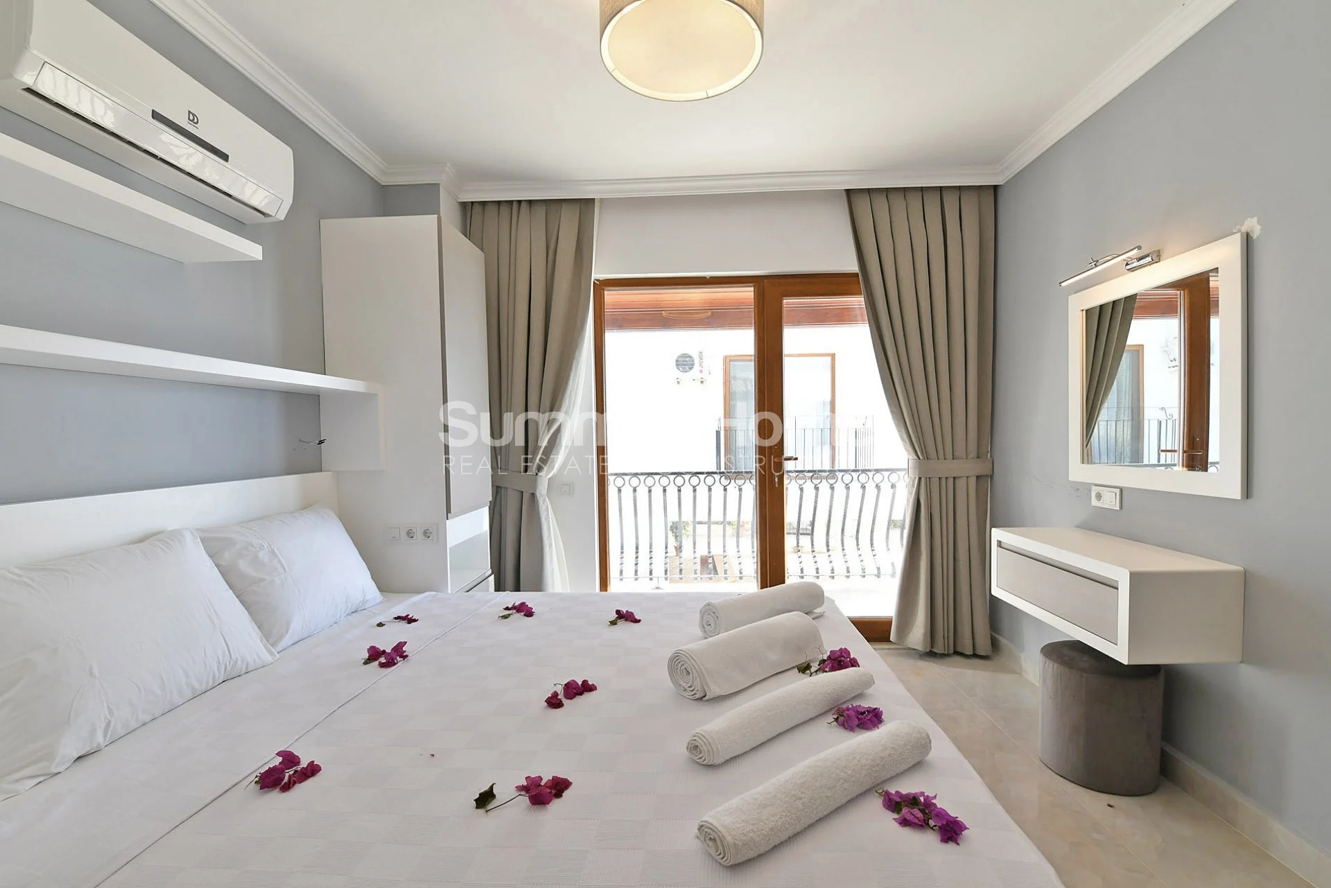 Five-bedroom tranquil villa with private pool in Kalkan Interior - 4